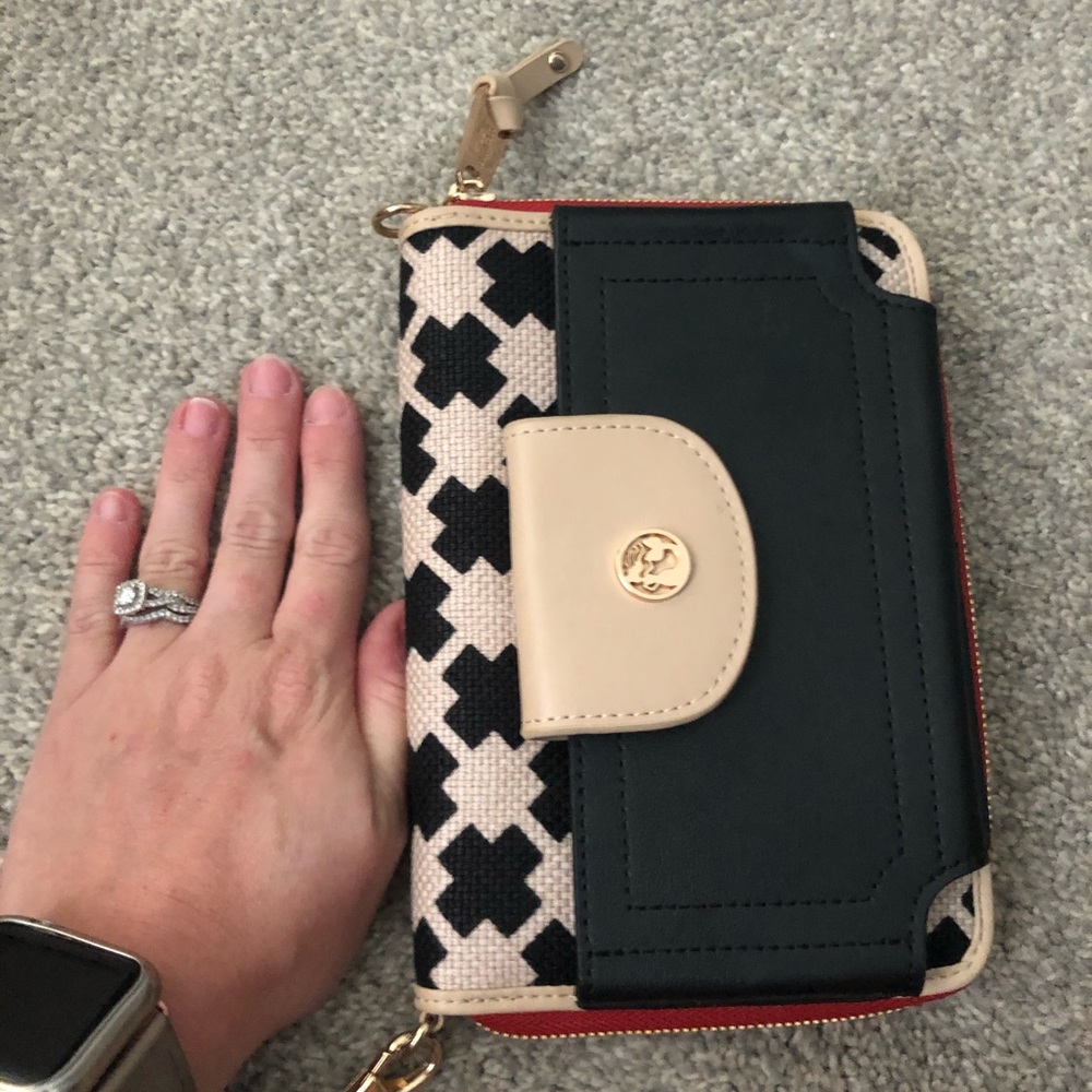 Spartina cell phone wallet